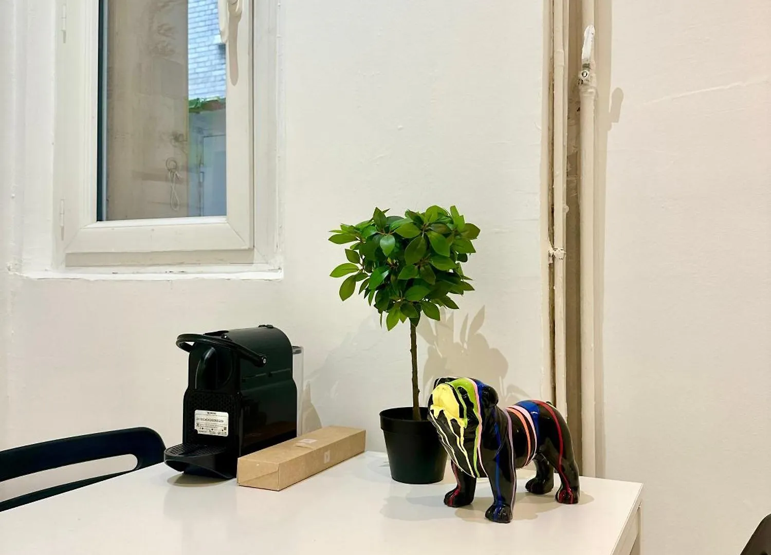 Bright And Cozy In Lamblardie