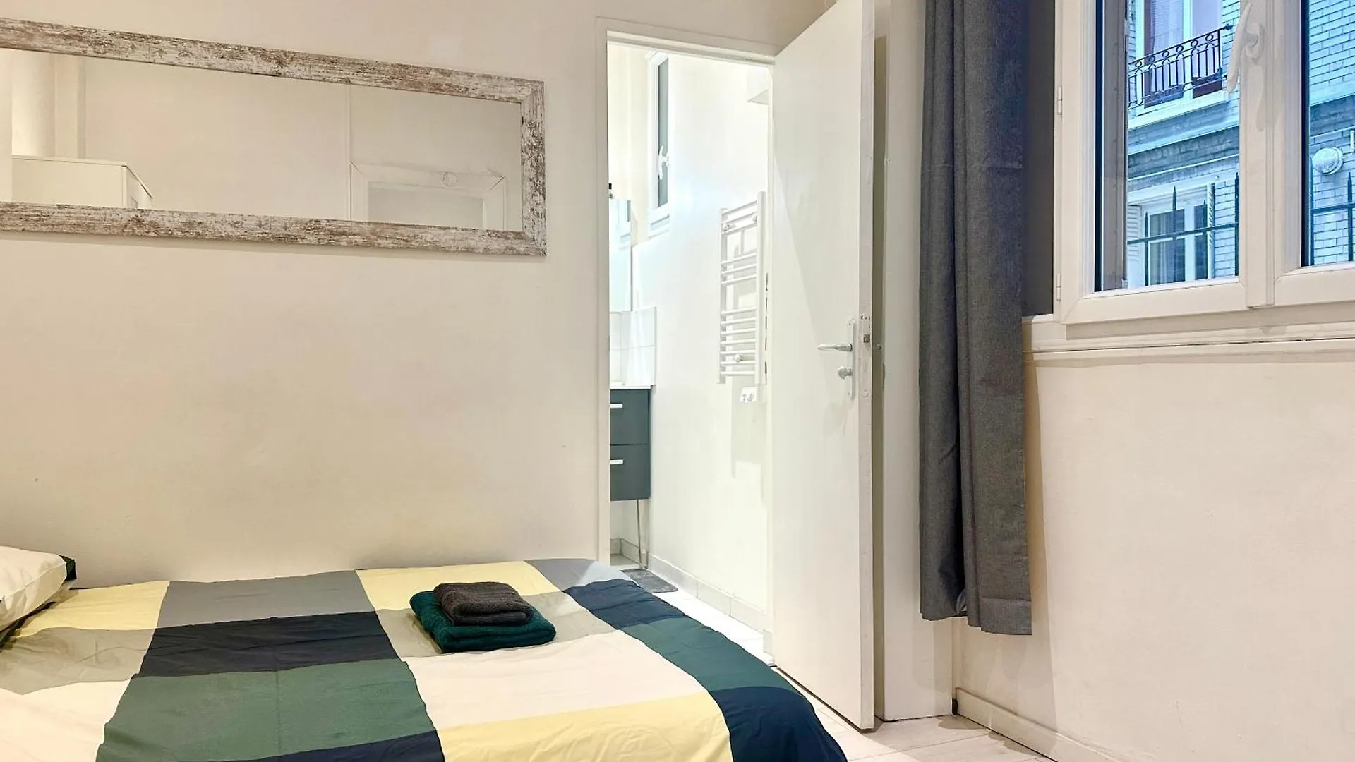 Bright And Cozy In Lamblardie Appartement