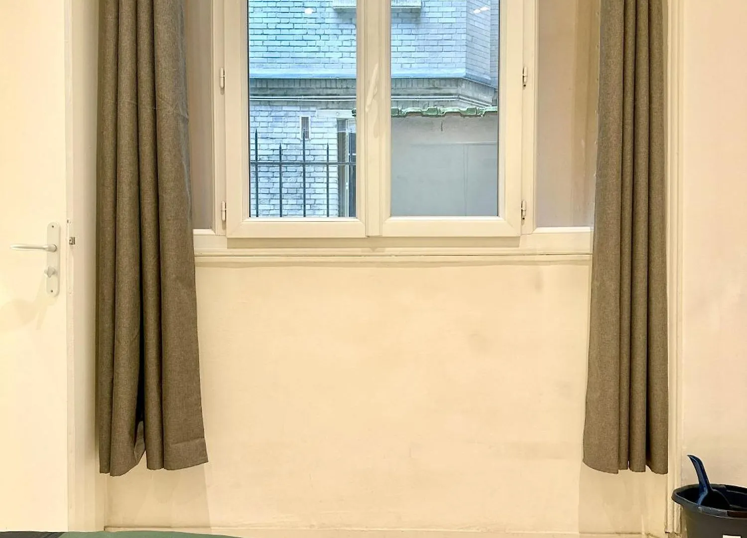 Bright And Cozy In Lamblardie * Paris